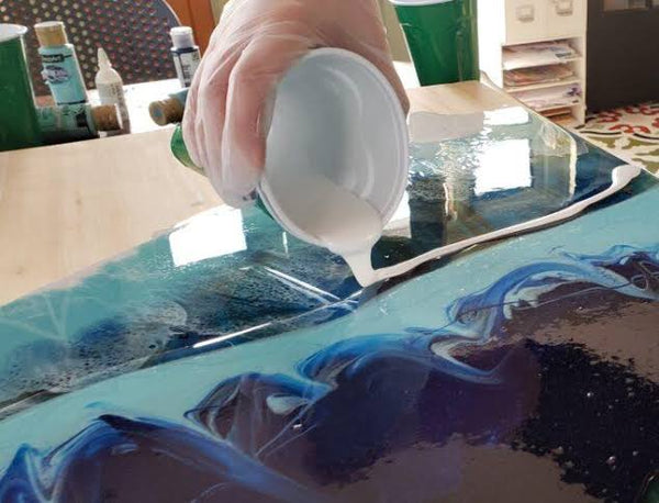 Luxe resin